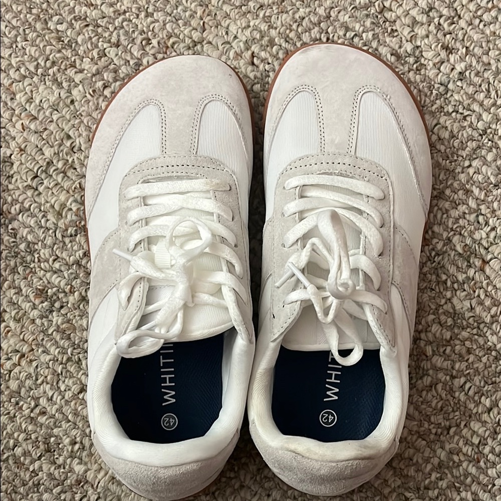 WHITIN White Athletic Sneakers with Gum Outsole